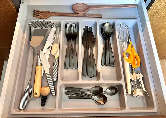 Old Town Whispers Апартаменты *